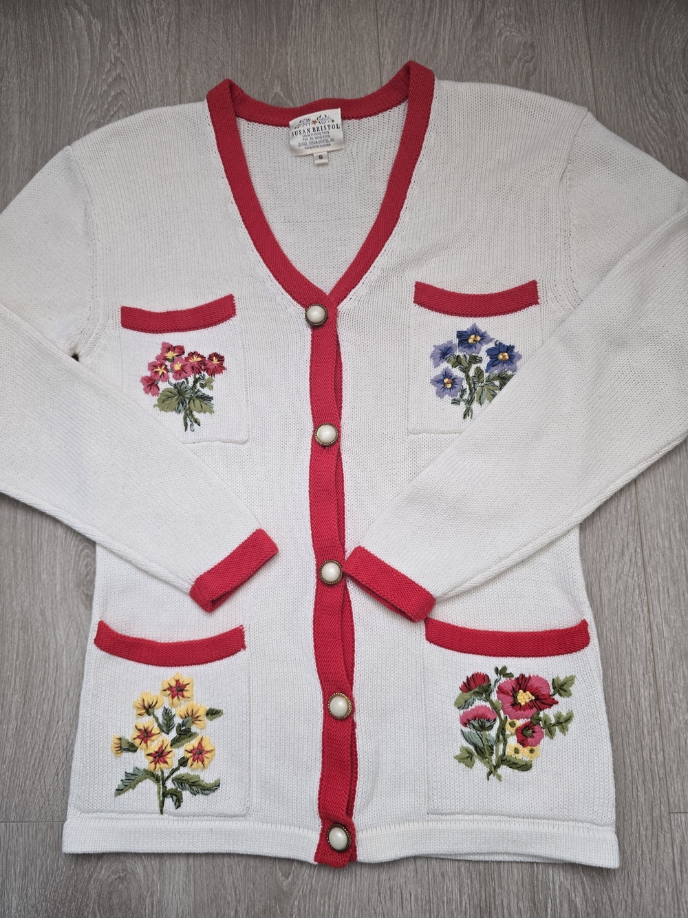 Susan Bristol Embroidered Floral Cardigan 90s Vintage Size S Cotton